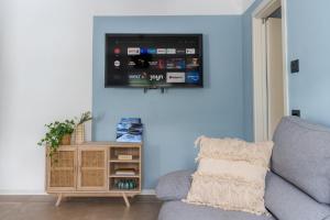 Casa al Lago di TSS - Ampio Giardino Fronte al Lago - Perfetto per Famiglie e Gruppi a Calceranica al Lago