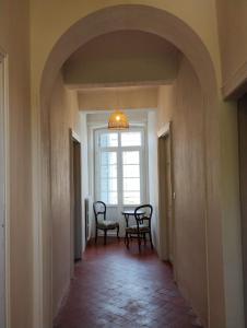 Villas Vaste demeure avec piscine, a 14 km de la mer. : photos des chambres
