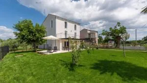 Villa Saini with Sea View - Dajla