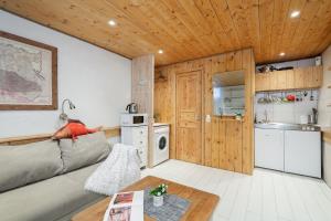 City Statement Basement Studio