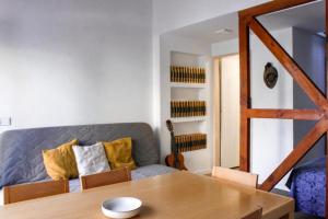 Almirante24 - Apartment with Garden - Ajuda Palace & Royal Treasure Museum