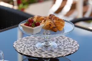 Treno, Luxurious Apartment with Jacuzzi and Sea-View