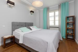 City Center Aparthotel Chmielna by Renters