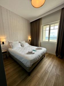 Hotels Hotel de la Baie : photos des chambres