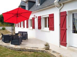 Maisons de vacances Holiday Home Les Volets Rouges - PEU101 by Interhome : photos des chambres