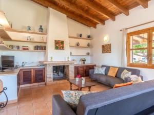 Holiday Home Casetes by Interhome