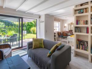 Maisons de vacances Holiday Home Entre mer et jardin by Interhome : photos des chambres