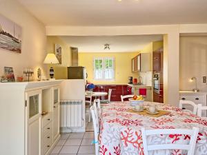 Maisons de vacances Holiday Home Ar Mimoza - LBO301 by Interhome : photos des chambres