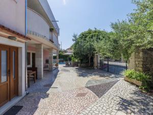 Apartment Romantika-1 by Interhome