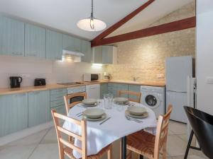 Maisons de vacances Holiday Home Domremy by Interhome : photos des chambres