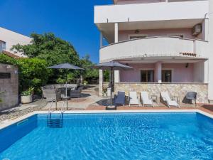 Apartment Romantika-1 by Interhome