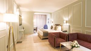 Royal Suite room in President Hotel