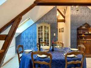 Appartements Chateau Le Bas Bleu, Maison La Souveraine : 2p : photos des chambres