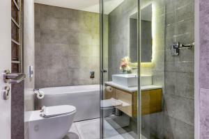 Tranquil Apartment on the Promenade