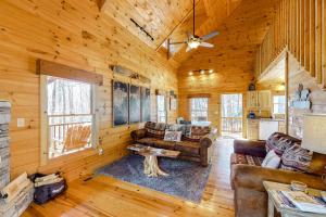 Cozy Cub Cabin