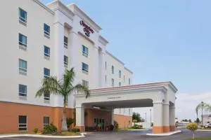 Hampton Inn by Hilton Ciudad Victoria - Jaumave