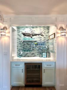 Holiday Surf and Racquet Unit 202