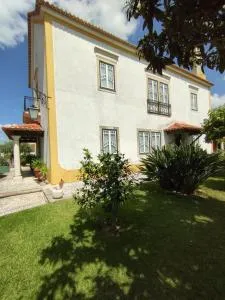 St Mary House - Carregueiros