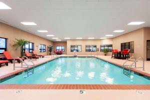 Hampton Inn ColumbusTaylorsville