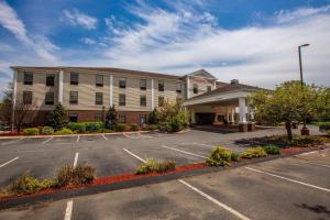 Hampton Inn Hadley-Amherst Area