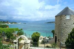 GT Traditional Windmill - 米提卡斯