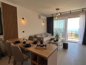 Apartment Ema Star - 4hvězdičkové hotely ve městě Utjeha