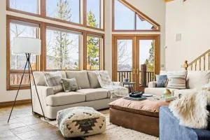 Western Sky Ranch - 8 Bed - Pool table - Hot Tub - Breckenridge Airport