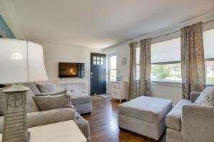 Newly Renovated Dennis Port Home: Close to Beaches