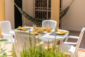 Host Wise - Amazing Sunny Flat - Swimming Pool & Terrace