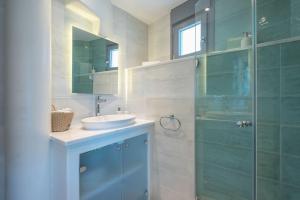 Villa Tholos -Athens Riviera