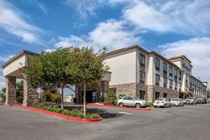 Hampton Inn NorcoCorona