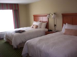 Room with Two Queen Beds - Non-Smoking room in Hampton Inn Canon City