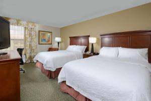 Queen Room with Two Queen Beds - Non-Smoking room in Hampton Inn Raleigh/Durham Airport