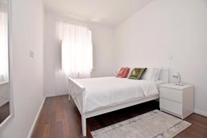 Blue Harbour Luxury Apartment, Herceg Novi , Old Town