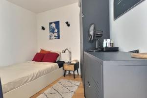 Bright 34 m ideally located in Paris