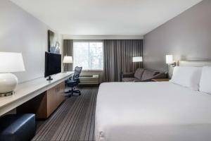 King Room room in Hilton Garden Inn Bakersfield