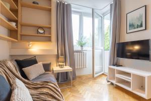 Golden Apartments Warsaw - Cozy and Bright Apartment in the City Center- Zamenhofa