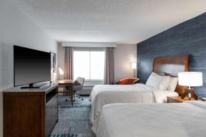 Queen Room with Two Queen Beds room in Hilton Garden Inn Arlington/Courthouse Plaza
