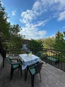 Vikendica S, Alibegovac