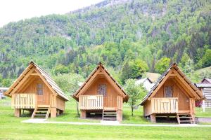 Apartmaji Pri Kozmavo - Little House 