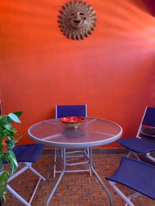 Casa Madero Beautiful 2BR apt one Block from Malecón! Best Location!