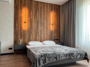 Apartment White Pearl Marinist