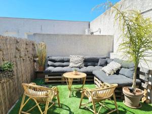 Appartements AppartCosy Emplacement Ideal avec Terrasse & Parking Prive : photos des chambres