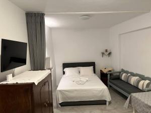 Nikolettas Central House Paros