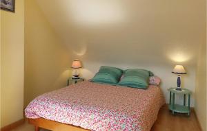 Maisons de vacances Stunning Home In Clohars-Carnoet : photos des chambres