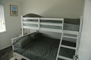 406 Sea View Road