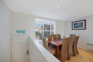 THE BAY - luxury accommodation by the sea