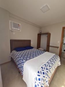 ESPETACULAR!! Apto na PRAIA DE ITAPARICA - Com Wi-Fi 360mbps, Ar Condicionado, Estacionamento, Globoplay e Cozinha Completa