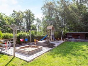 Four-Bedroom Holiday home in Roslev 2