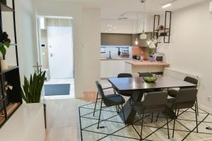 Astra Urban Garden apartment, 2 garage parking spaces